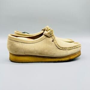 Clarks original suede Wallabee lace up shoes